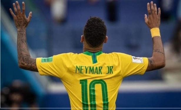 COPA 2018: Foi assim que Neymar agradeceu a Deus aps Brasil passar s quartas de final