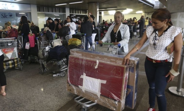 Justia nega pedido para manter mdicos cubanos no Brasil