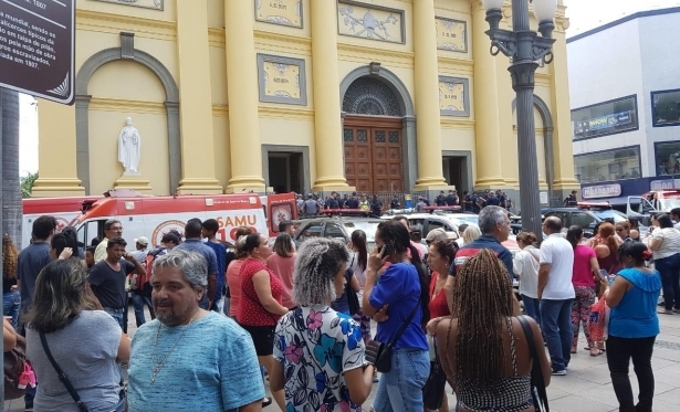 Tiroteio em catedral deixa cinco mortos no centro de Campinas