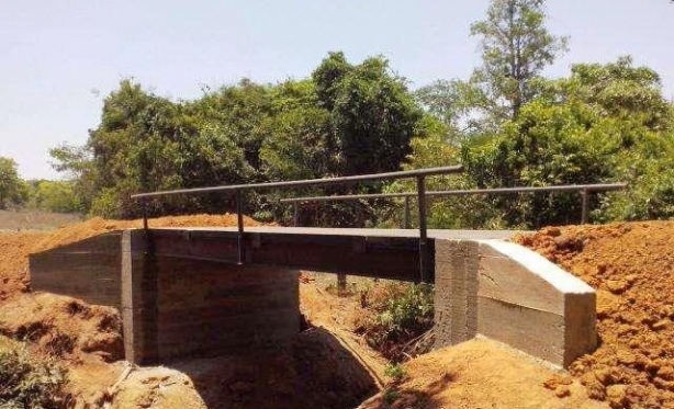 Macabas de Baixo ser beneficiada com ponte de concreto