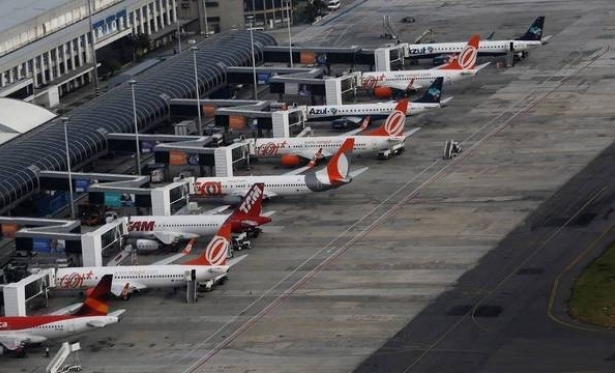 Aeroportos foram arrematados com ágio médio de 986%