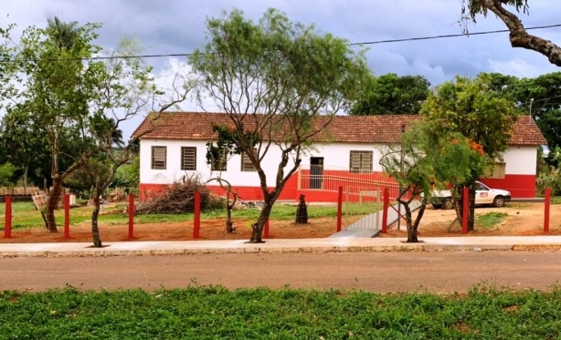 Centro Comunitrio e Praa de Macabas so reformados