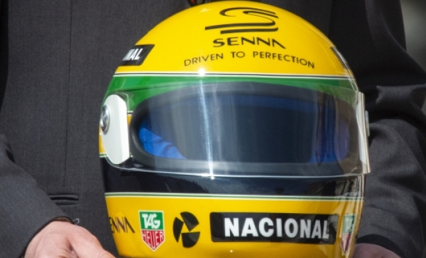 25 anos sem Senna: o relato do padre que ministrou a extrema-uno ao piloto