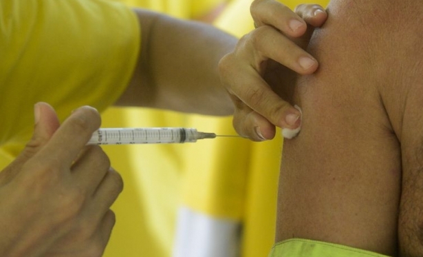 Campanha Nacional de Vacinao contra a Gripe termina nesta sexta