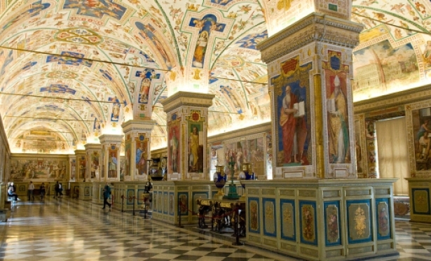 Caso voc no saiba, a Biblioteca do Vaticano foi digitalizada e est online