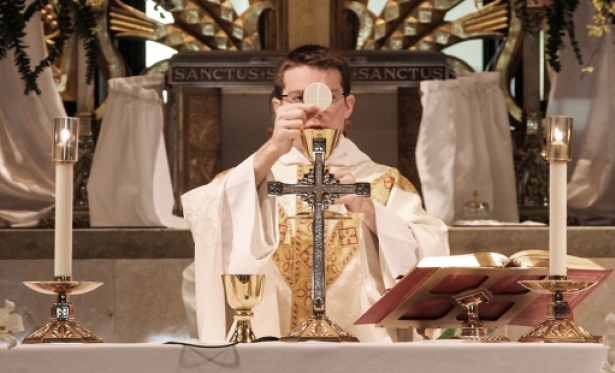 Corpus Christi: como a Eucaristia nos une a Jesus
