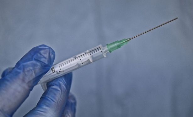 Fiocruz pede autorizao para uso da vacina de Oxford