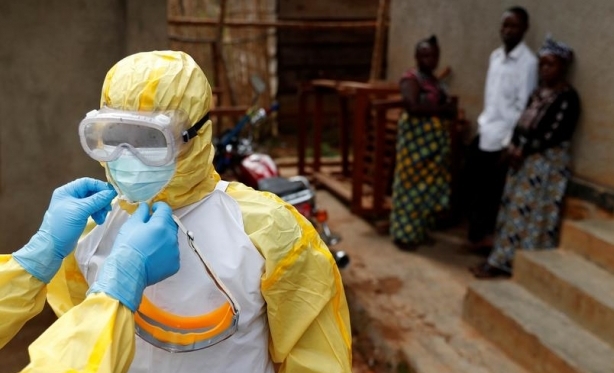 Guin declara novo surto de ebola