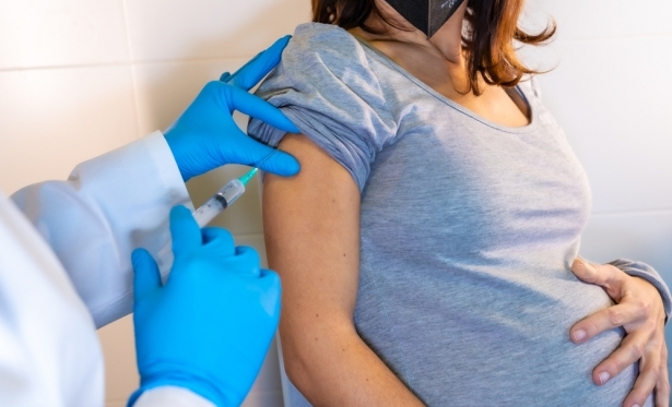 Covid-19: Vacina da Johnson pode ser usada em grvidas e lactantes