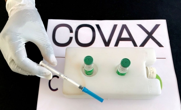 Covax Facility: Brasil recebe mais de 1 milho de vacinas