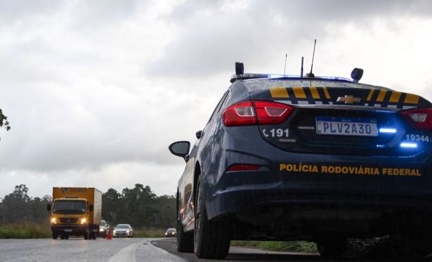 Polcia Rodoviria inicia operao nas estradas federais
