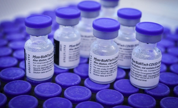 Covid-19: Brasil recebe mais um lote de vacinas