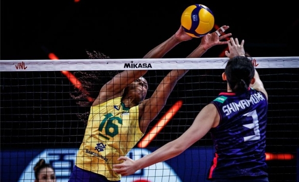 Liga das Naes: Brasil joga bem e bate Japo no torneio feminino