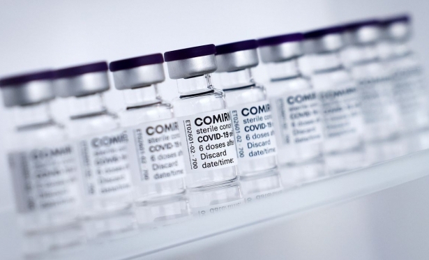Anvisa aprova incluso de nova fbrica da vacina da Pfizer